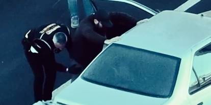 Otomobilin yakıt deposundan 48 kilo sıvı metamfetamin ele geçirildi