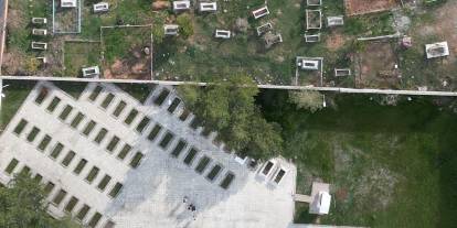 Sivas'ta İlçe mezarlığında 'kıble' farklılığı