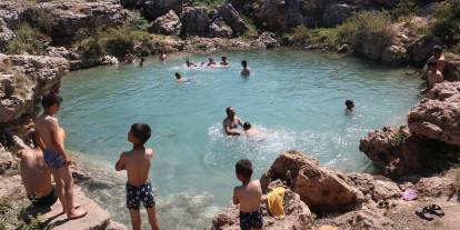 Sivas'ta 3 yıl önce kuruyan "Uyuz Gölü" yeniden su tuttu