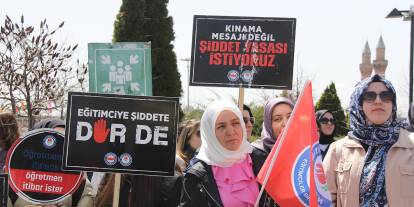 Sivas’ta eğitimciler ayakta! Şiddete karşı iş bıraktılar
