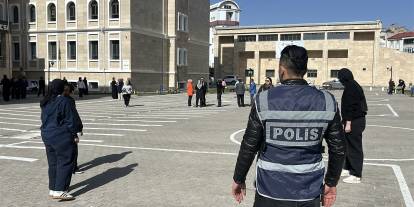 Sivas'ta okullarda güvenlik alarmı!