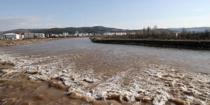 Kızılırmak coştu...