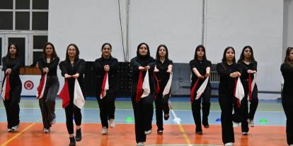 SCÜ Halk Oyunları Ekibi yarışmalara hazırlanıyor