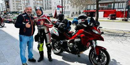 Hollanda’dan yola çıktılar, Sivas’ta mola verdiler