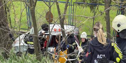 Direksiyonda kalp krizi geçirip, otomobili şarampole düşen sürücü öldü