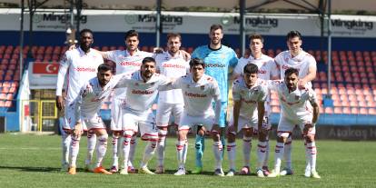 Sivasspor özel formayla sahada!