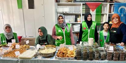 Sivas İHH Kadın Kolları kermes düzenledi