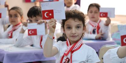 Sivas’ta yürek ısıtan anlar! Öğrencilerden askere mektup