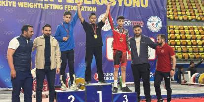 Halterde Sivas rüzgârı