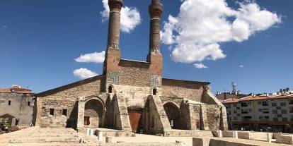 Çifte Minareli Medrese restorasyona hazırlanıyor!