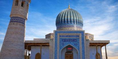 Sivas'a Özbek mimarili cami!