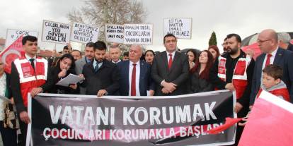 CHP’den Sivas'ta 23 Nisan’da çelenk ve sert mesaj