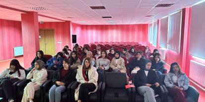 SCÜ'de gölge oyunu ve kukla etkinliği düzenlendi