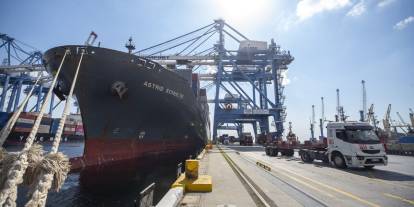 Martta ihracat düştü, ithalat yükseldi