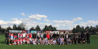 Zara'da liselerarası futbol turnuvası düzenlendi