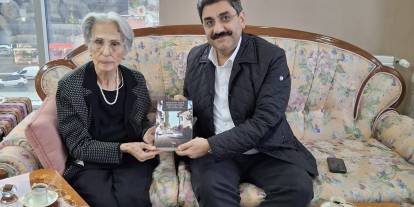 Yaşayan çınara ziyaret