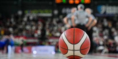 Basketbolda play-off yarı final heyecanı