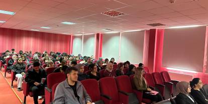 Hafik’te dijital sağlık semineri düzenlendi