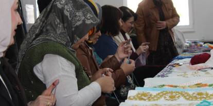 “Sevgi İçin Örüyoruz” etkinliği yoğun ilgi gördü