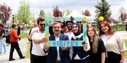 SBTÜ’de bahar şenliği başladı
