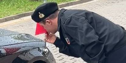 Sivas'ta down sendromlu Ömer’in bayrak hassasiyeti duygulandırdı