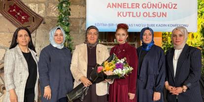 Sivas'ta şehit öğretmen anıldı