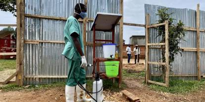 Ebola salgınında hayatını kaybedenlerin sayısı 131'e yükseldi