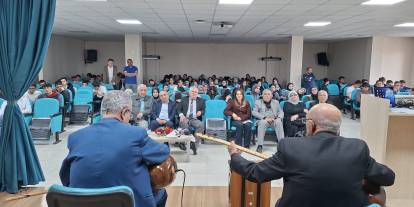 Ozanların sazı ve sözü gençlerle buluştu