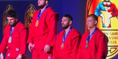 Sivaslı sporcu Tiflis’te kürsüde
