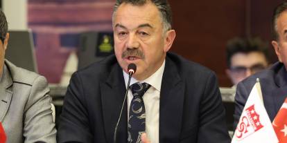 Ali Yavuz’a camia güveni