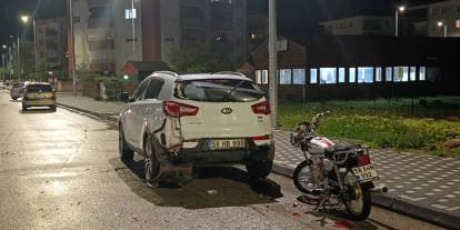 Sivas'ta park halindeki cipe çarpan motosikletin sürücüsü hayatını kaybetti