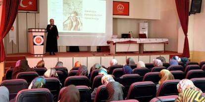 "Fıtratın İzinde Kadın Olmanın Anlamı ve Değeri" eğitimi tamamlandı