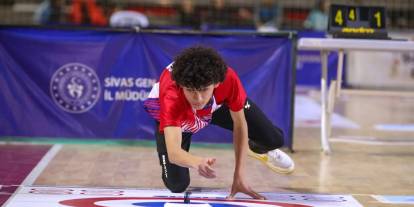 Floor Curling’in kalbi Sivas’ta atacak