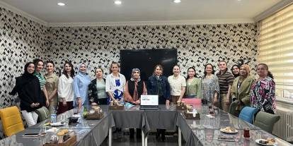 Ebelik mezunları Cumhuriyet’te buluştu