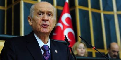 Devlet Bahçeli: Özgür Özel'e düşen ateşe körükle gitmemek