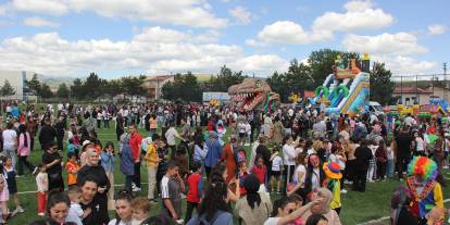 Zara'da çocuk festivali düzenlendi