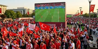 YKS nedeniyle meydanlarda milli maç yayını yapılmayacak