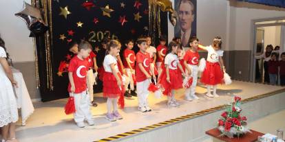 Karşıyaka İlkokulu’nda yıl sonu coşkusu