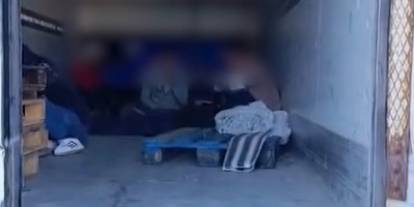 Sivas'ta kamyon kasasından göçmen çıktı: 3 tutuklama