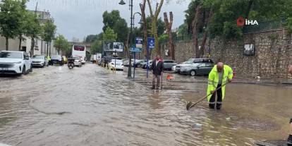 Çırağan Caddesi göle döndü: Sürücüler zor anlar yaşadı