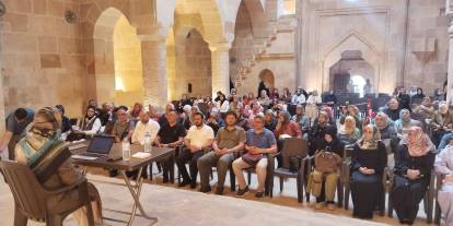 Divriği Ulu Cami’de anlamlı sempozyum: Prof. Dr. Huriye Martı "Muhaddisât"ı anlattı