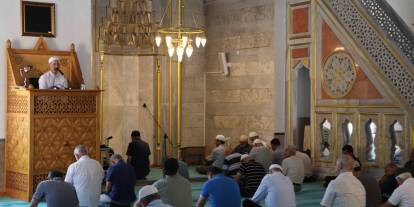 Paşa Camii’nde şehitlerimiz için Kur’an okundu