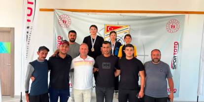 Sivaslı atıcılar 2 madalya ile döndü