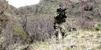 3 PKK'lı terörist teslim oldu