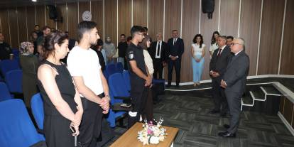 Şimşek, evlilik yolundaki çiftlerle buluştu