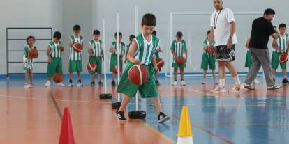 Geleceğin sporcuları yaz okullarında yetişiyor