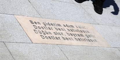 Türkiye'de bir ilk oldu, Sivas'ta kaldırımlar dile geldi