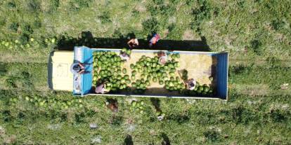 Yoğun mesai dron kamerasına yansıdı