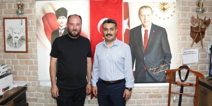 Kur'an-ı Kerim'e geçen öğrencilere anlamlı hediye