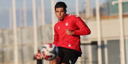 Bekir Sivasspor’da kaldı
